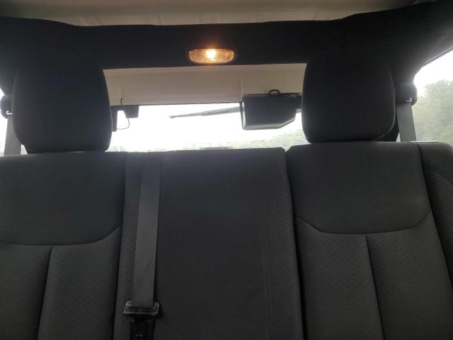 1C4BJWDG4GL209234 - 2016 JEEP WRANGLER U SPORT WHITE photo 10