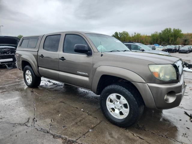 3TMLU4EN2AM040799 - 2010 TOYOTA TACOMA DOUBLE CAB ყავისფერი ფოტო 4