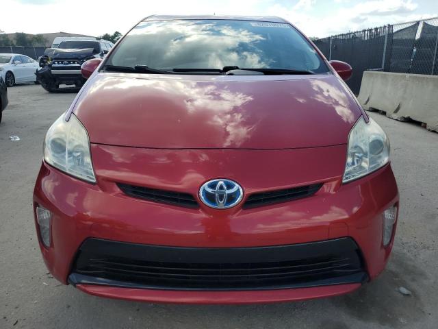 JTDKN3DU7F0408478 - 2015 TOYOTA PRIUS RED photo 5