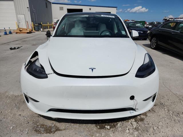 7SAYGDEF2NF322332 - 2022 TESLA MODEL Y 白色 照片 5