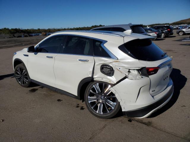 3PCAJ5BB6MF125797 - 2021 INFINITI QX50 LUXE WHITE photo 2