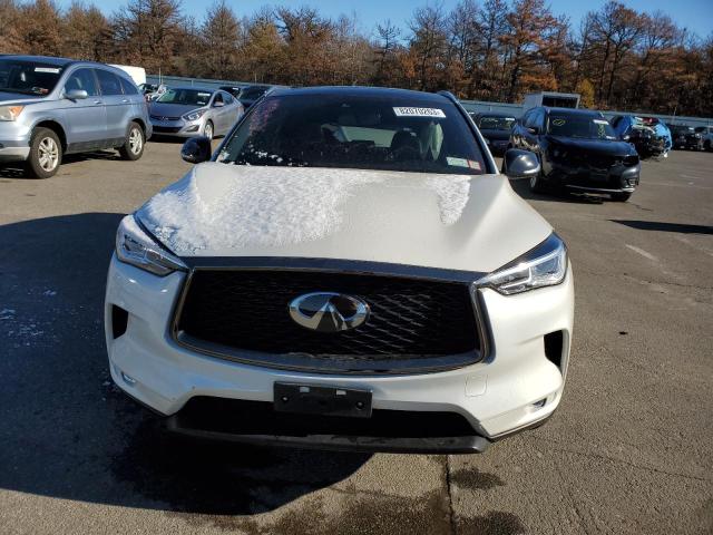 3PCAJ5BB6MF125797 - 2021 INFINITI QX50 LUXE WHITE photo 5