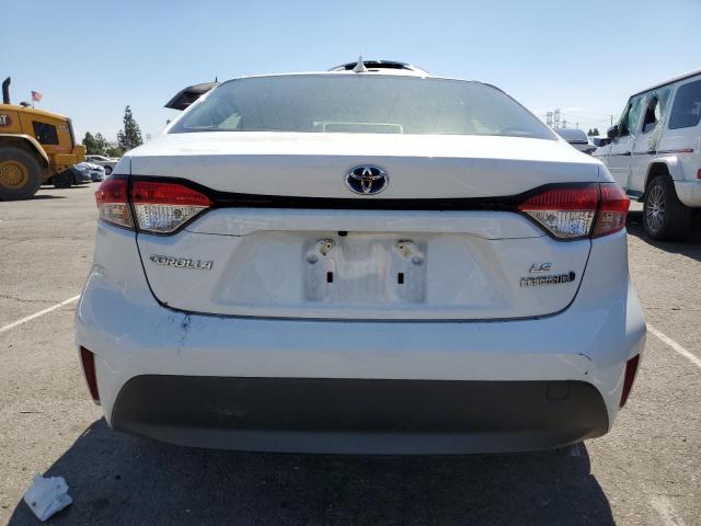 JTDBCMFE7R3064641 - 2024 TOYOTA COROLLA LE 白色 照片 6