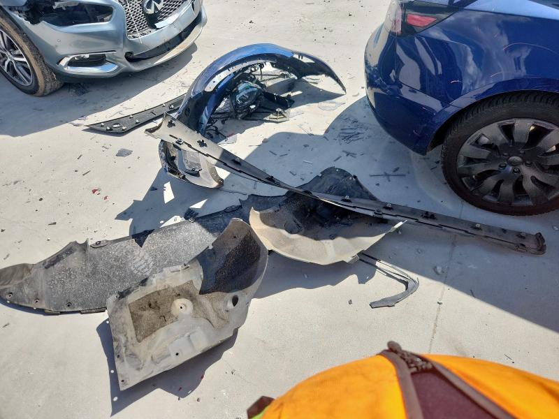 5YJ3E1EB3NF351847 - 2022 TESLA MODEL 3 Синій фото 12