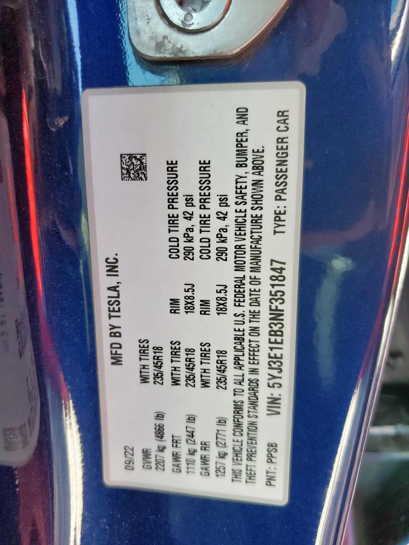 5YJ3E1EB3NF351847 - 2022 TESLA MODEL 3 Синій фото 13