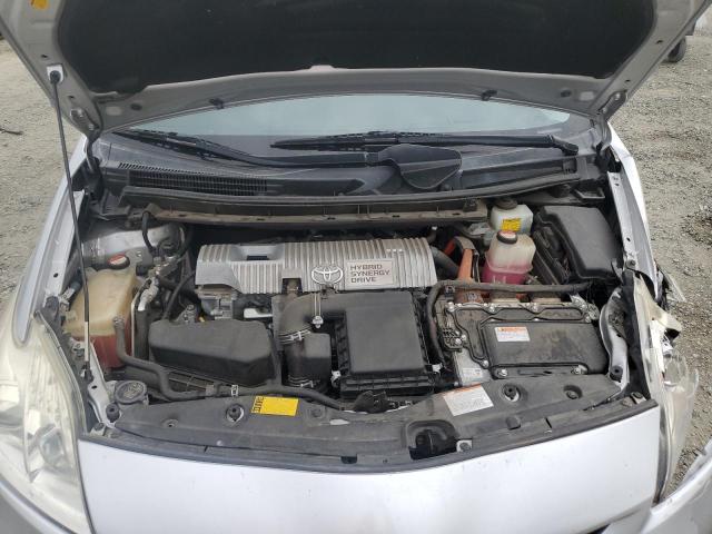 JTDKN3DU8F1944768 - 2015 TOYOTA PRIUS SILVER photo 11