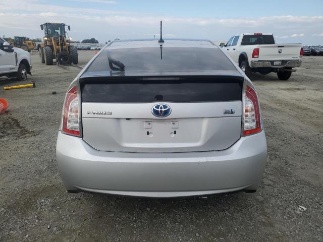 JTDKN3DU8F1944768 - 2015 TOYOTA PRIUS SILVER photo 6