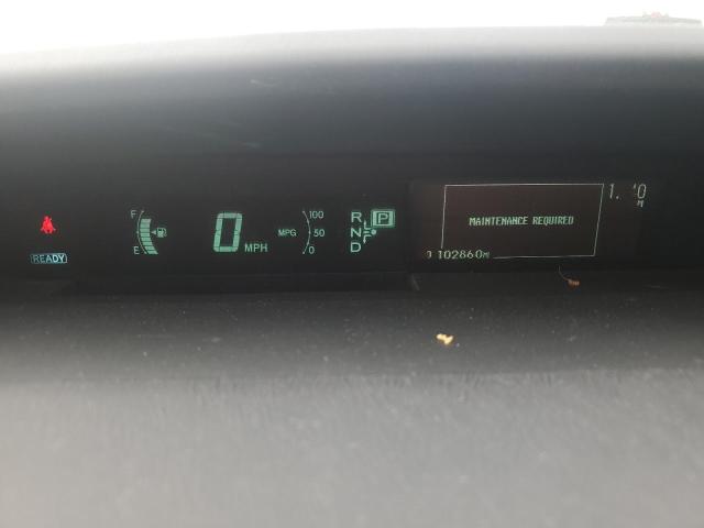 JTDKN3DU8F1944768 - 2015 TOYOTA PRIUS SILVER photo 9