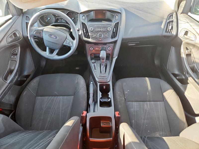 1FADP3E27JL258935 - 2018 FORD FOCUS S Szary zdjęcie 8