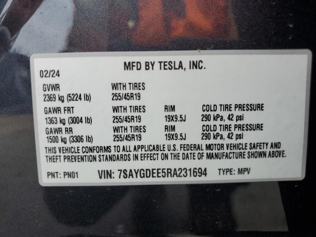 7SAYGDEE5RA231694 - 2024 TESLA MODEL Y GRAY photo 13