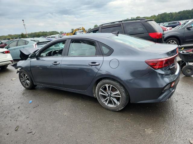 3KPF24AD6NE496238 - 2022 KIA FORTE FE GRAY photo 2