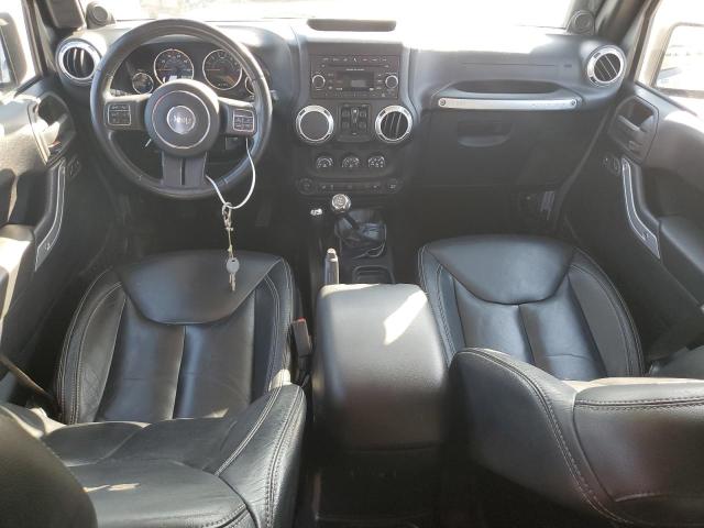 1C4BJWEG9EL198579 - 2014 JEEP WRANGLER U SAHARA GRAY photo 8