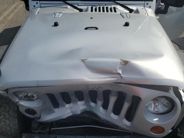 1J4HA3H11AL124965 - 2010 JEEP WRANGLER U SPORT SILVER photo 11