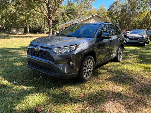 JTMC1RFVXKD502835 - 2019 TOYOTA RAV4 XLE PREMIUM GRAY photo 2