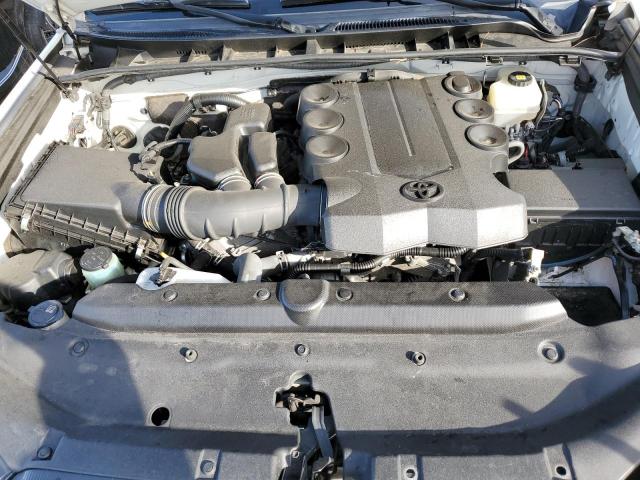 JTEBU5JR4K5614980 - 2019 TOYOTA 4RUNNER SR5/SR5 PREMIUM Biały zdjęcie 12