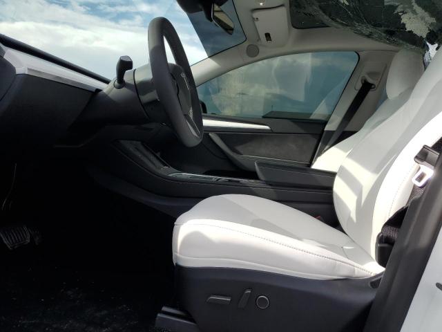 7SAYGDEE6SF220440 - 2025 TESLA MODEL Y 白色 照片 7