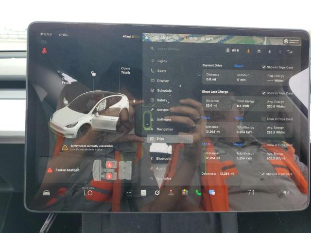 7SAYGDEE6SF220440 - 2025 TESLA MODEL Y 白色 照片 9