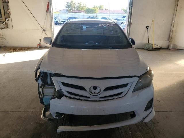 2T1BU4EE0DC993049 - 2013 TOYOTA COROLLA BASE Սպիտակ լուսանկար 5