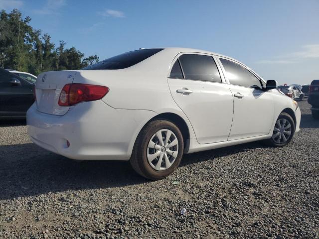 JTDBU4EE2AJ064402 - 2010 TOYOTA COROLLA BASE Սպիտակ լուսանկար 3
