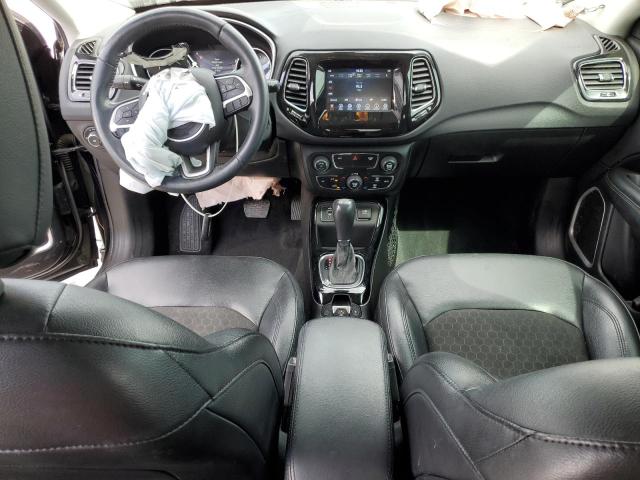 3C4NJCBBXJT327030 - 2018 JEEP COMPASS LATITUDE Qara foto 8