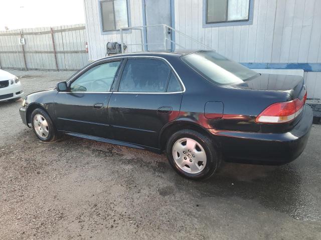 1HGCG16562A078640 - 2002 HOND ACCORD EX BLACK photo 2