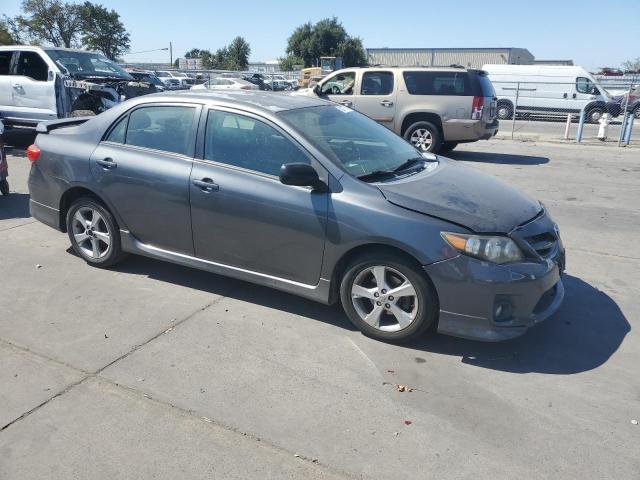 2T1BU4EE8BC665214 - 2011 TOYOTA COROLLA BASE GRAY photo 4