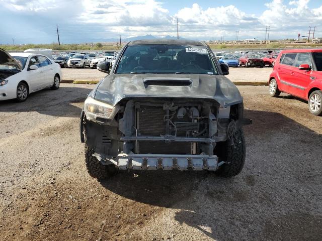 3TMCZ5AN3JM136020 - 2018 TOYOTA TACOMA DOUBLE CAB BLACK photo 5