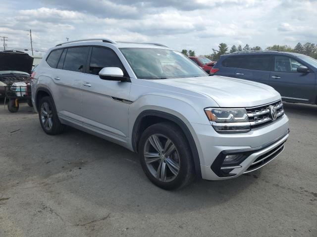 1V2RR2CA4JC561443 - 2018 VOLKSWAGEN ATLAS SEL Gümüş foto 4