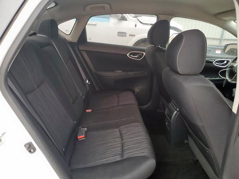 3N1AB7AP9GL676322 - 2016 NISSAN SENTRA S WHITE photo 10