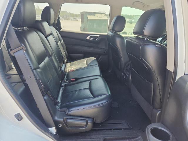 5N1DR2MN3JC643110 - 2018 NISSAN PATHFINDER S WHITE photo 11