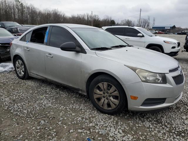 1G1PA5SH0D7212706 - 2013 CHEVROLET CRUZE LS SILVER photo 4