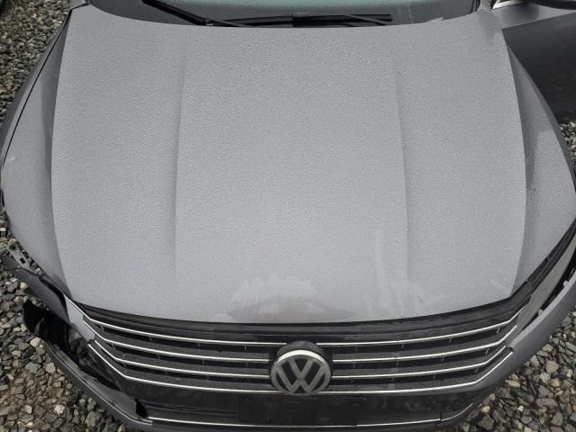 1VWAT7A37HC019956 - 2017 VOLKSWAGEN PASSAT S GRAY photo 11