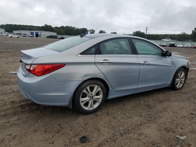 5NPEC4AC4CH427007 - 2012 HYUNDAI SONATA SE BLUE photo 3