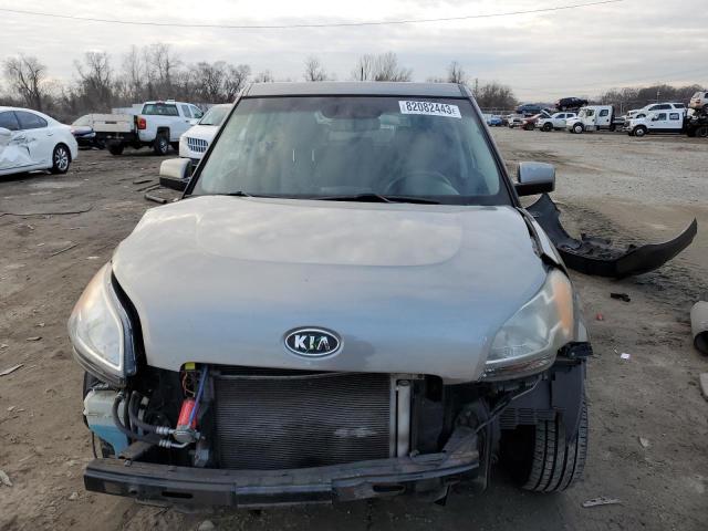 KNDJT2A27A7049390 - 2010 KIA SOUL + GRAY photo 5