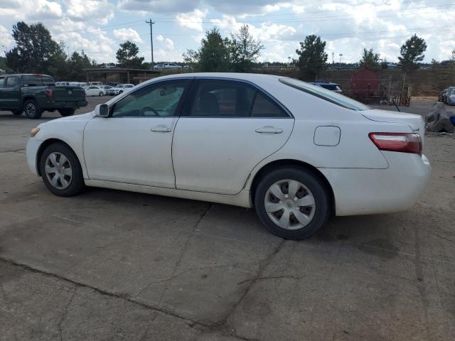 JTNBE46K473098867 - 2007 TOYOTA CAMRY CE WHITE photo 2