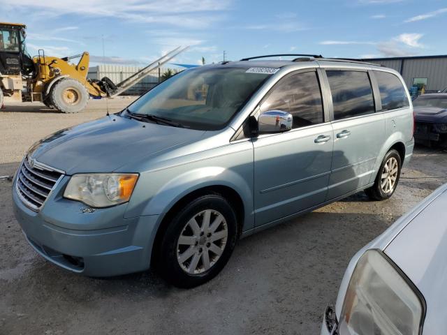 2A8HR54P48R672635 - 2008 CHRYSLER TOWN & COU TOURING BLUE photo 1