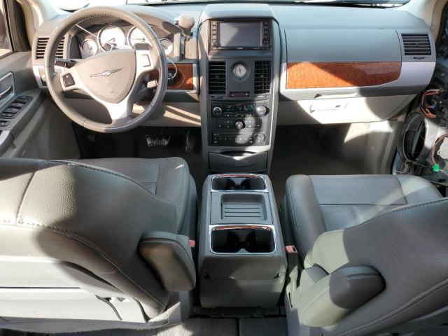 2A8HR54P48R672635 - 2008 CHRYSLER TOWN & COU TOURING BLUE photo 8