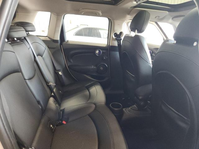 WMWXU1C51G2D11712 - 2016 MINI COOPER SILVER photo 11