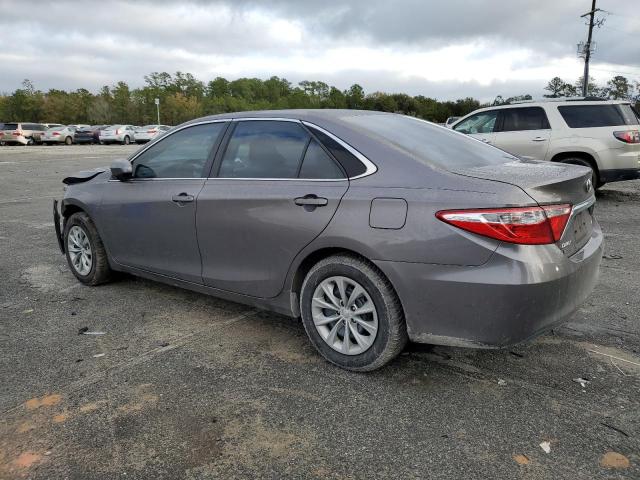 4T1BF1FKXHU289619 - 2017 TOYOTA CAMRY LE GRAY photo 2