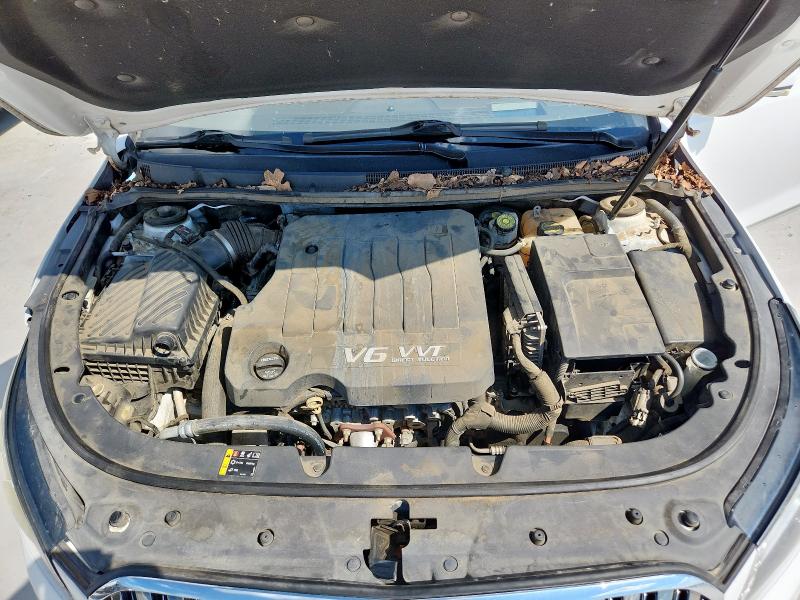 1G4GB5G3XEF306497 - 2014 BUICK LACROSSE WHITE photo 11