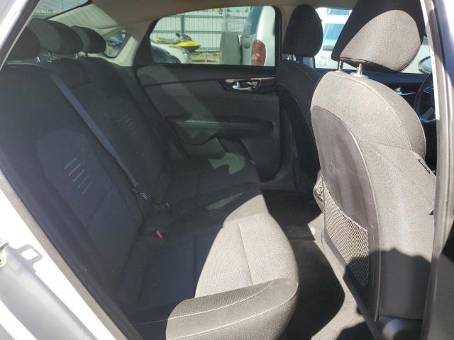 3KPF54AD1LE149159 - 2020 KIA FORTE EX Gümüş foto 10