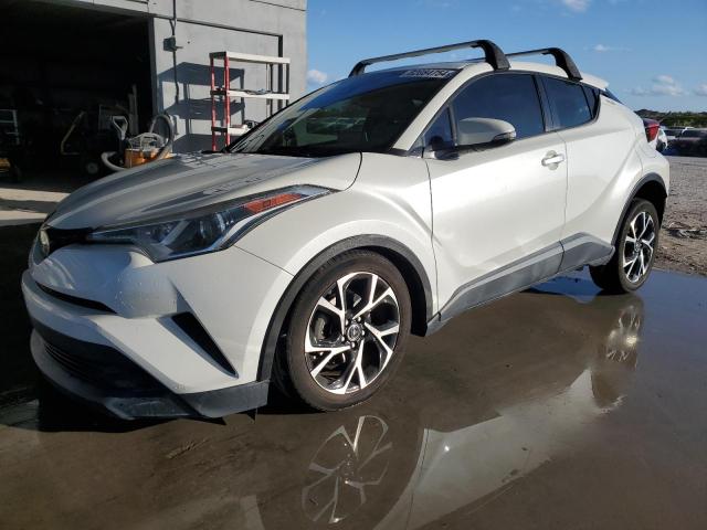 2019 TOYOTA C-HR XLE, 