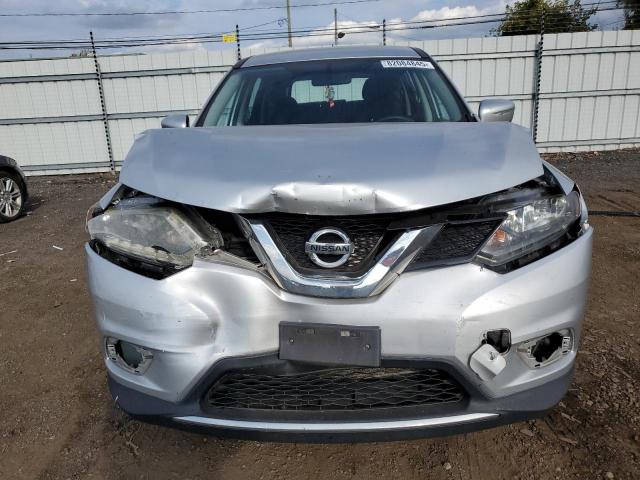 KNMAT2MV4FP558351 - 2015 NISSAN ROGUE S ნაცრისფერი ფოტო 5