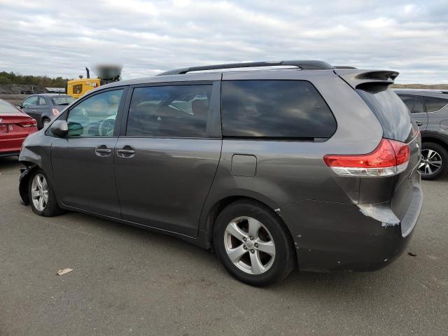 5TDKK3DC5BS088777 - 2011 TOYOTA SIENNA LE CHARCOAL photo 2