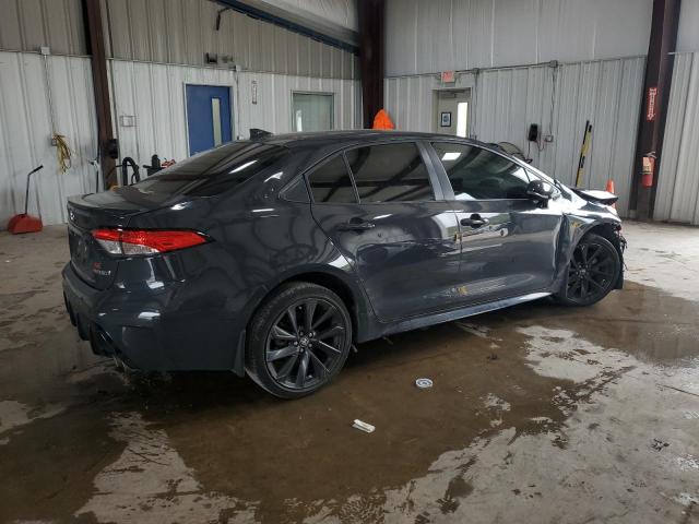 JTDBCMFE3P3017572 - 2023 TOYOTA COROLLA LE رمادي صورة 3