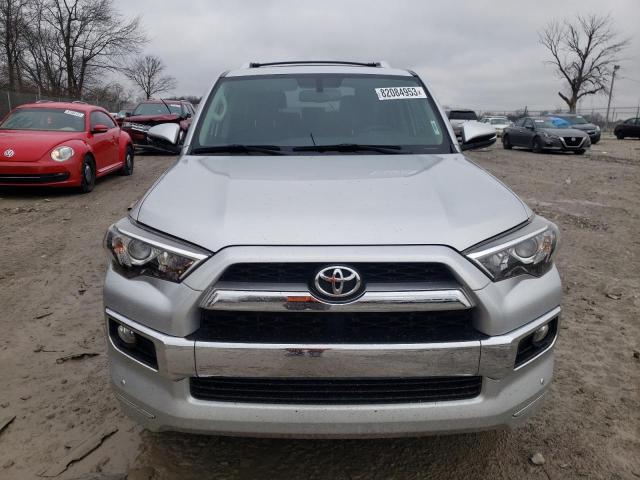 JTEBU5JR6H5419021 - 2017 TOYOTA 4RUNNER SR5/SR5 PREMIUM 银色 照片 5