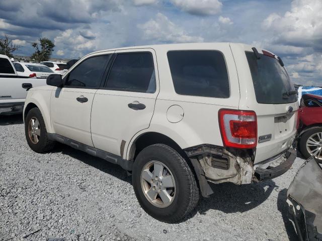 1FMCU0C7XCKA81622 - 2012 FORD ESCAPE XLS WHITE photo 2