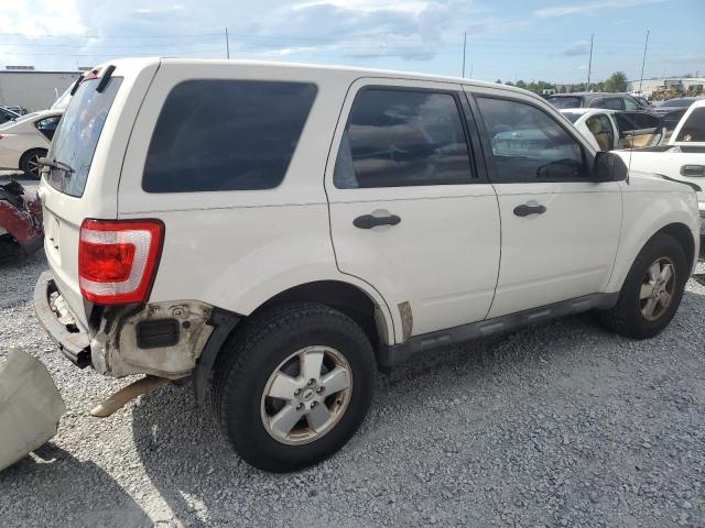 1FMCU0C7XCKA81622 - 2012 FORD ESCAPE XLS WHITE photo 3