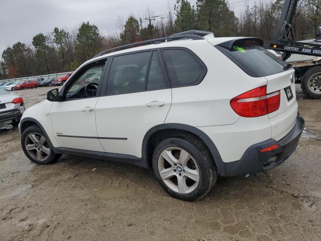 5UXFF0C53ALT75010 - 2010 BMW X5 XDRIVE35D WHITE photo 2