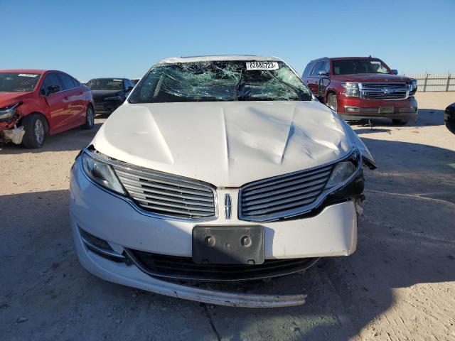 3LN6L2GK4ER827250 - 2014 LINCOLN MKZ WHITE photo 5